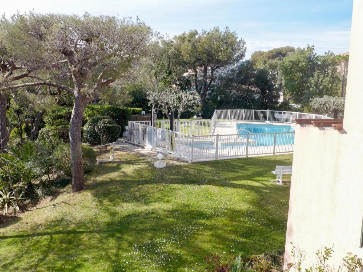 Studio Les Caroubiers-1 By Interhome Saint Aygulf Dış mekan fotoğraf